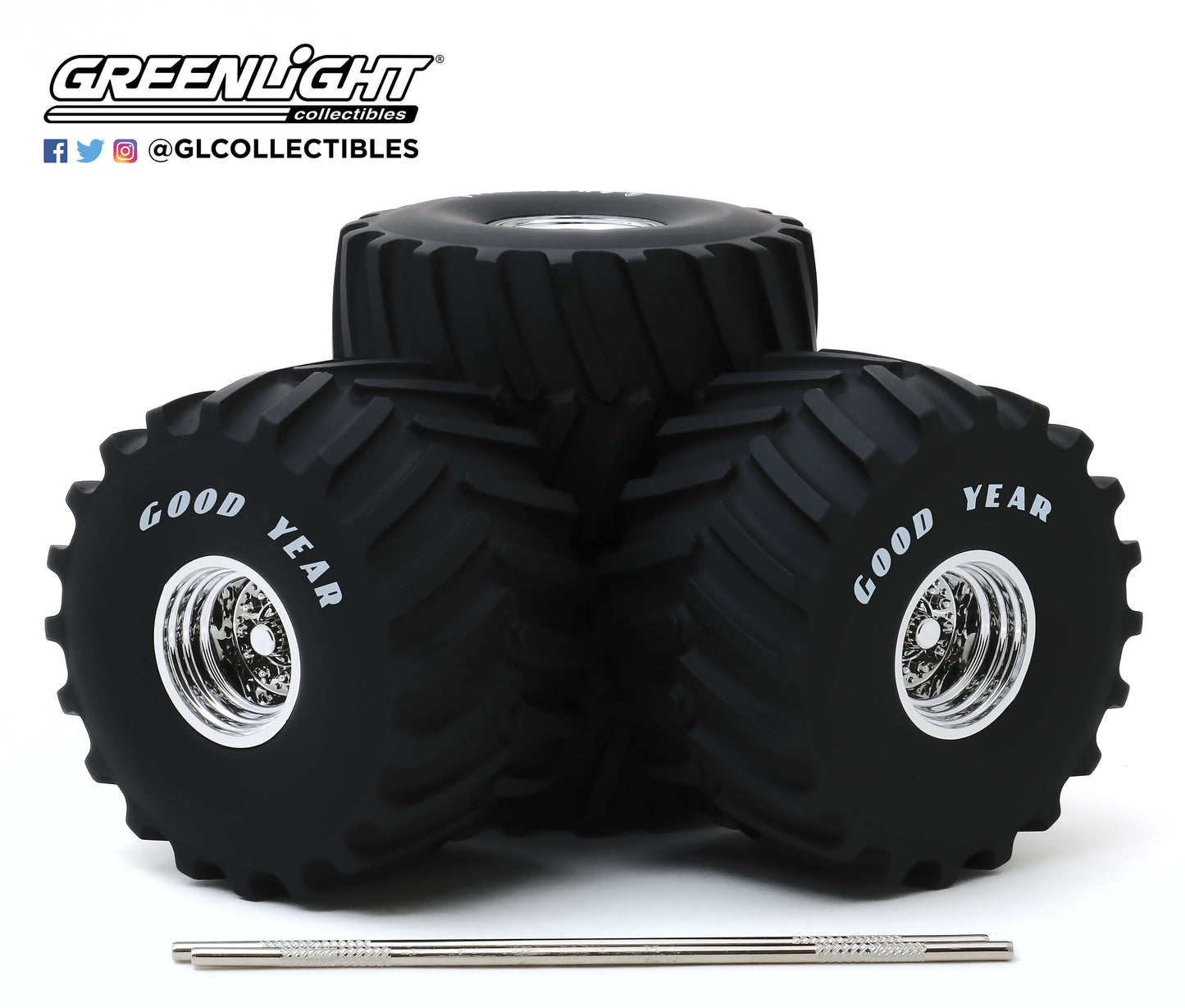 1:18 Kings of Crunch - 66-Inch Monster Truck Goodyear Wheel & Tire Set