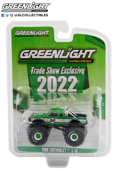 1:64 1986 Chevrolet S-10 Extended Cab Monster Truck #22 - 2022 GreenLight Trade Show Exclusive